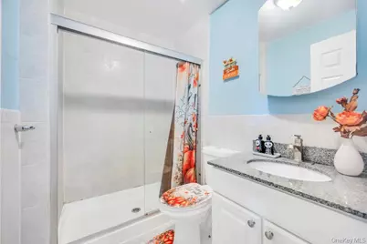 10314 Rockaway Beach Boulevard #2B, Rockaway Park, NY 11694 - Photo 11
