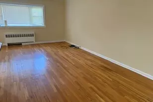 219 Willets Ln, Jericho, NY 11753 - Photo 3