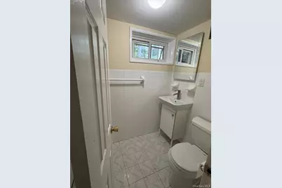 219 Willets Lane, Jericho, NY 11753 - Photo 17