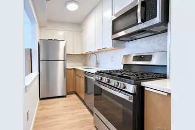 1035 E Boston Post Road E #1-5, Mamaroneck, NY 10543 - Photo 7