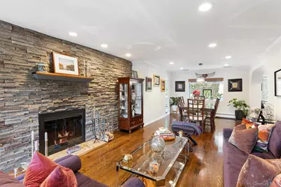 30 Range Drive, Merrick, NY 11566 - Photo 7