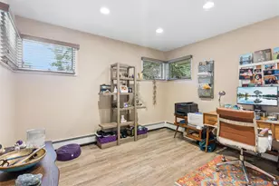 30 Range Dr, Merrick, NY 11566 - Photo 21