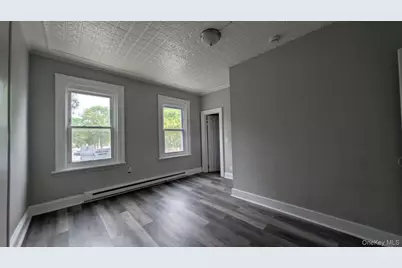 15 N Hamilton Street, Poughkeepsie, NY 12601 - Photo 9