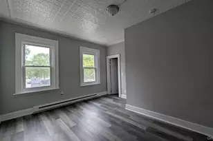 15 N Hamilton St, Poughkeepsie, NY 12601 - Photo 9