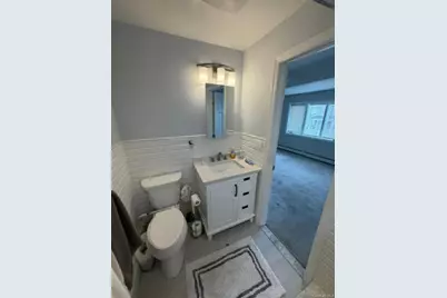 172 Sportsmans Avenue, Freeport, NY 11520 - Photo 9