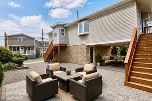 172 Sportsmans Ave, Freeport, NY 11520 - Photo 11