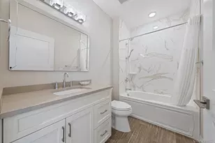 52102 Beech Tree Ln, Plainview, NY 11803 - Photo 19