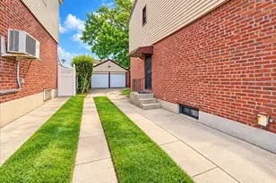 75-79 181st St, Fresh Meadows, NY 11366 - Photo 7