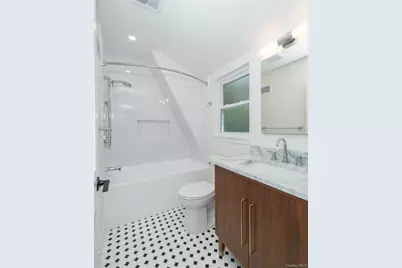 208 Lincoln Avenue, Eastchester, NY 10709 - Photo 21
