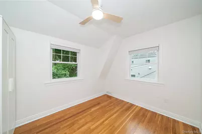 208 Lincoln Avenue, Eastchester, NY 10709 - Photo 19