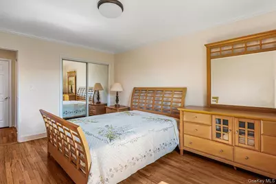 17-03 Utopia Parkway #2-48, Whitestone, NY 11357 - Photo 13