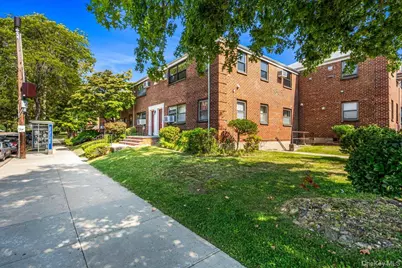 17-03 Utopia Parkway #2-48, Whitestone, NY 11357 - Photo 17