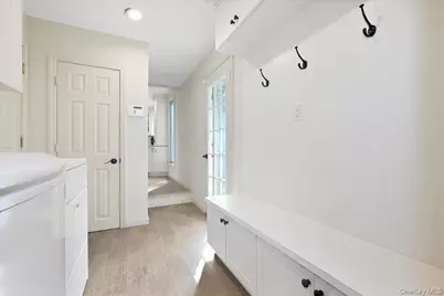 8 Philson Court, Commack, NY 11725 - Photo 21