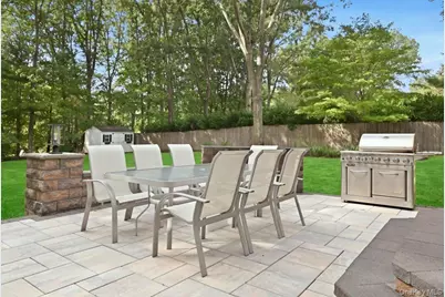 8 Philson Court, Commack, NY 11725 - Photo 37