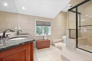 8 Philson Ct, Commack, NY 11725 - Photo 25