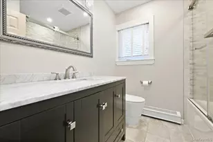 8 Philson Ct, Commack, NY 11725 - Photo 31
