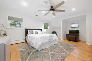 8 Philson Ct, Commack, NY 11725 - Photo 29