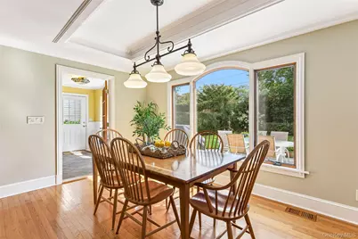 14 Huntington Road, Garden City, NY 11530 - Photo 13