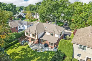 14 Huntington Rd, Garden City, NY 11530 - Photo 35