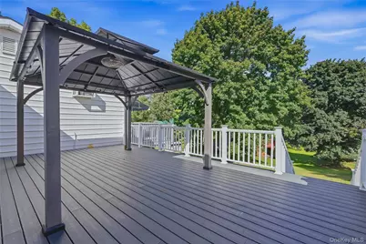 550 Lattintown Road, Marlboro, NY 12542 - Photo 25