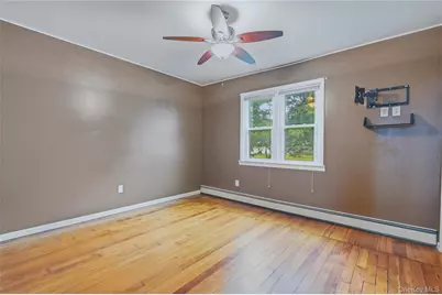 550 Lattintown Road, Marlboro, NY 12542 - Photo 17