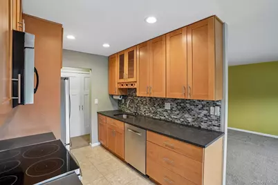 88 Sierra Vista Lane, Valley Cottage, NY 10989 - Photo 5