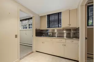 17 Whitehouse Ave, Poughkeepsie, NY 12601 - Photo 35