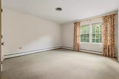 17 Whitehouse Avenue, Poughkeepsie, NY 12601 - Photo 29