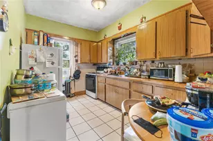 90-58 180th St, Jamaica, NY 11432 - Photo 15