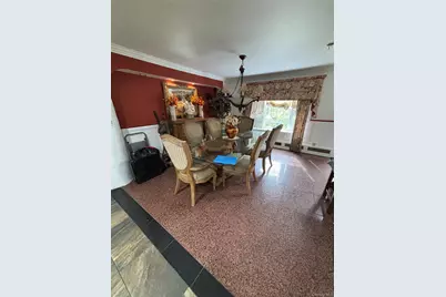 80 Surrey Lane, Hempstead, NY 11550 - Photo 9
