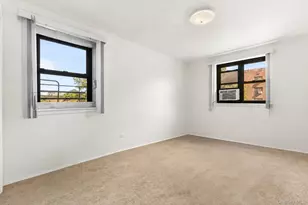 87-40 Francis Lewis Blvd, Queens Village, NY 11427 - Photo 11