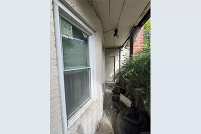 637 Baker Avenue, Bronx, NY 10460 - Photo 23