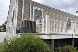 120 Lincoln Pl, Massapequa, NY 11758 - Photo 17