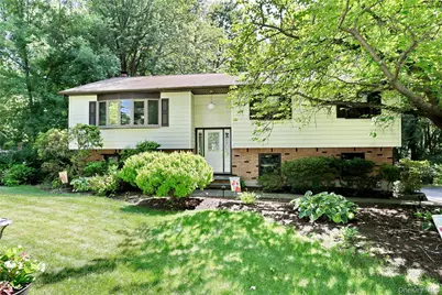150 Schweizer Lane, Bardonia, NY 10954 - Photo 1