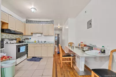 945A Herkimer Street, Brooklyn, NY 11233 - Photo 19