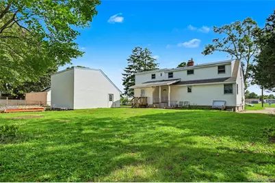 930 Tooker Avenue, West Babylon, NY 11704 - Photo 3