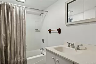 930 Tooker Ave, West Babylon, NY 11704 - Photo 19