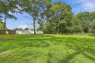 930 Tooker Ave, West Babylon, NY 11704 - Photo 27