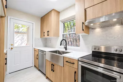 613 Oak Terrace, Bronx, NY 10454 - Photo 7