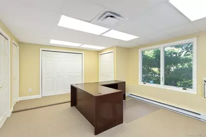 37 W Woodside Avenue, Patchogue, NY 11772 - Photo 25