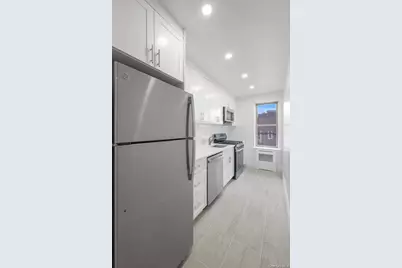 39-40 52nd Street #2E, Woodside, NY 11377 - Photo 3