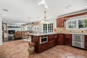 12 Brooktree Ct, Bohemia, NY 11716 - Photo 9