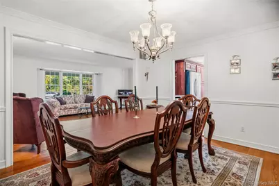12 Brooktree Court, Bohemia, NY 11716 - Photo 23