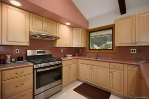 64 Clinton Rd, Tuxedo Park, NY 10987 - Photo 11