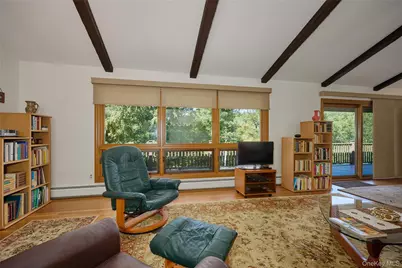 64 Clinton Road, Tuxedo Park, NY 10987 - Photo 9
