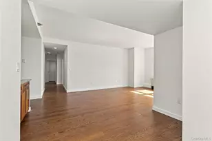 40-26 College Point Blvd, Flushing, NY 11354 - Photo 9