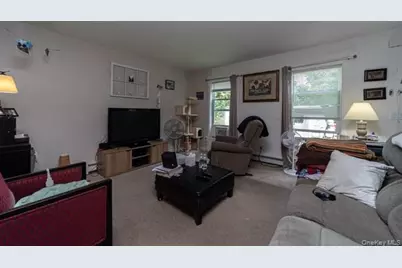 8 McDonough Way, Plattekill, NY 12568 - Photo 9