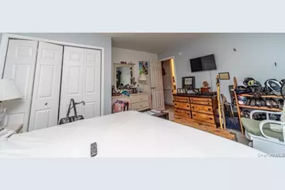 8 McDonough Way, Plattekill, NY 12568 - Photo 15