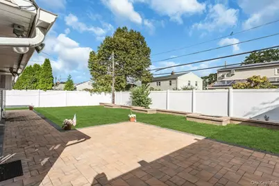 7 Eve Lane, Levittown, NY 11756 - Photo 37