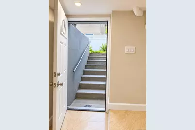 459 Roquette Avenue, Floral Park, NY 11001 - Photo 17
